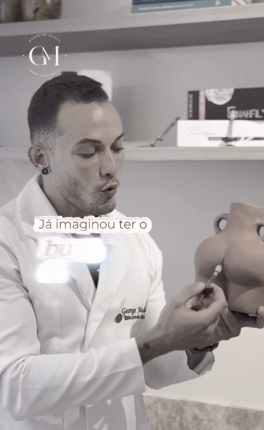 Dr. George explicando o procedimento